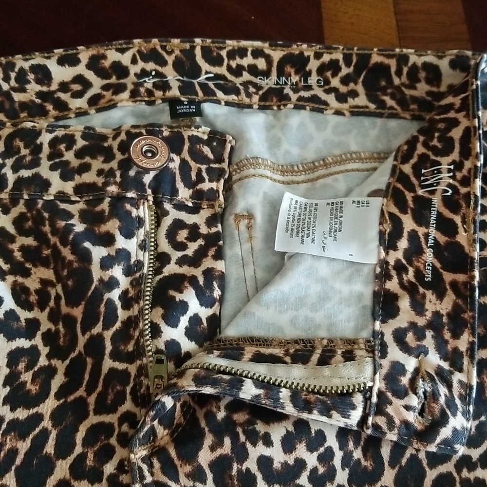 INC Leopard Print Pants - Size 8 - Picture 4 of 9